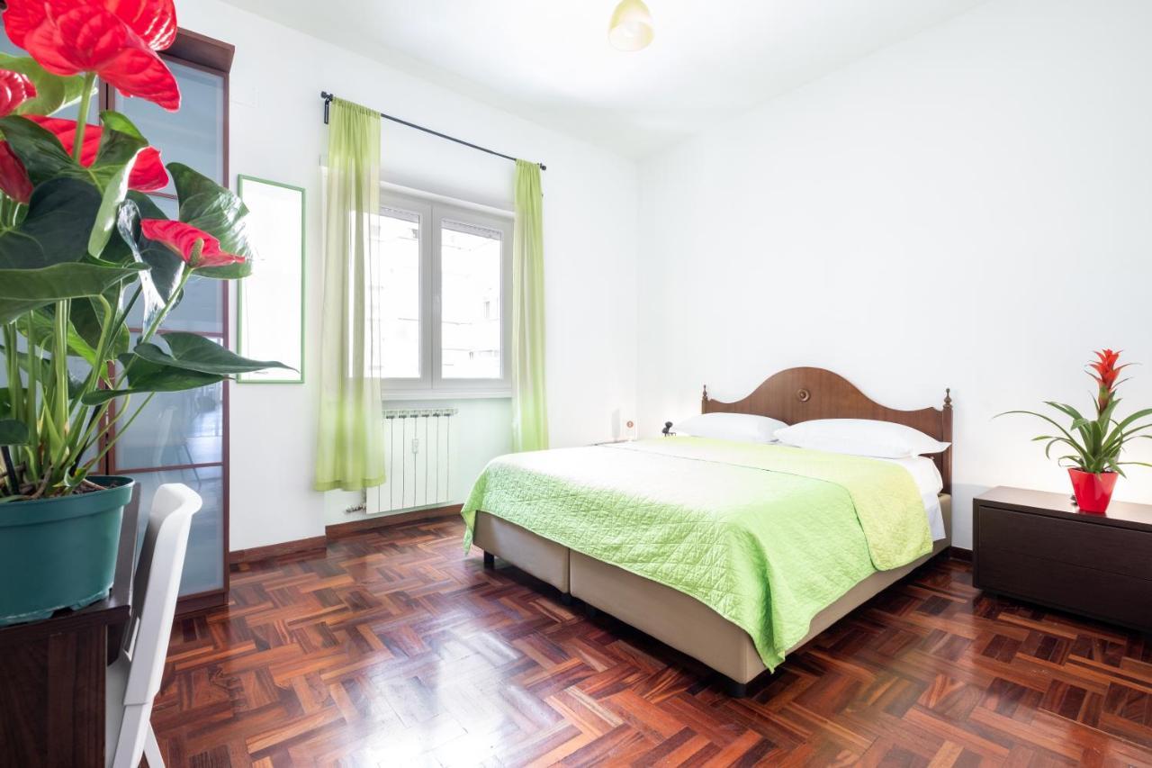 Take It Easy Roma Guest House Exterior foto
