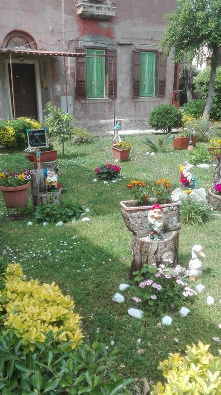 Take It Easy Roma Guest House Exterior foto