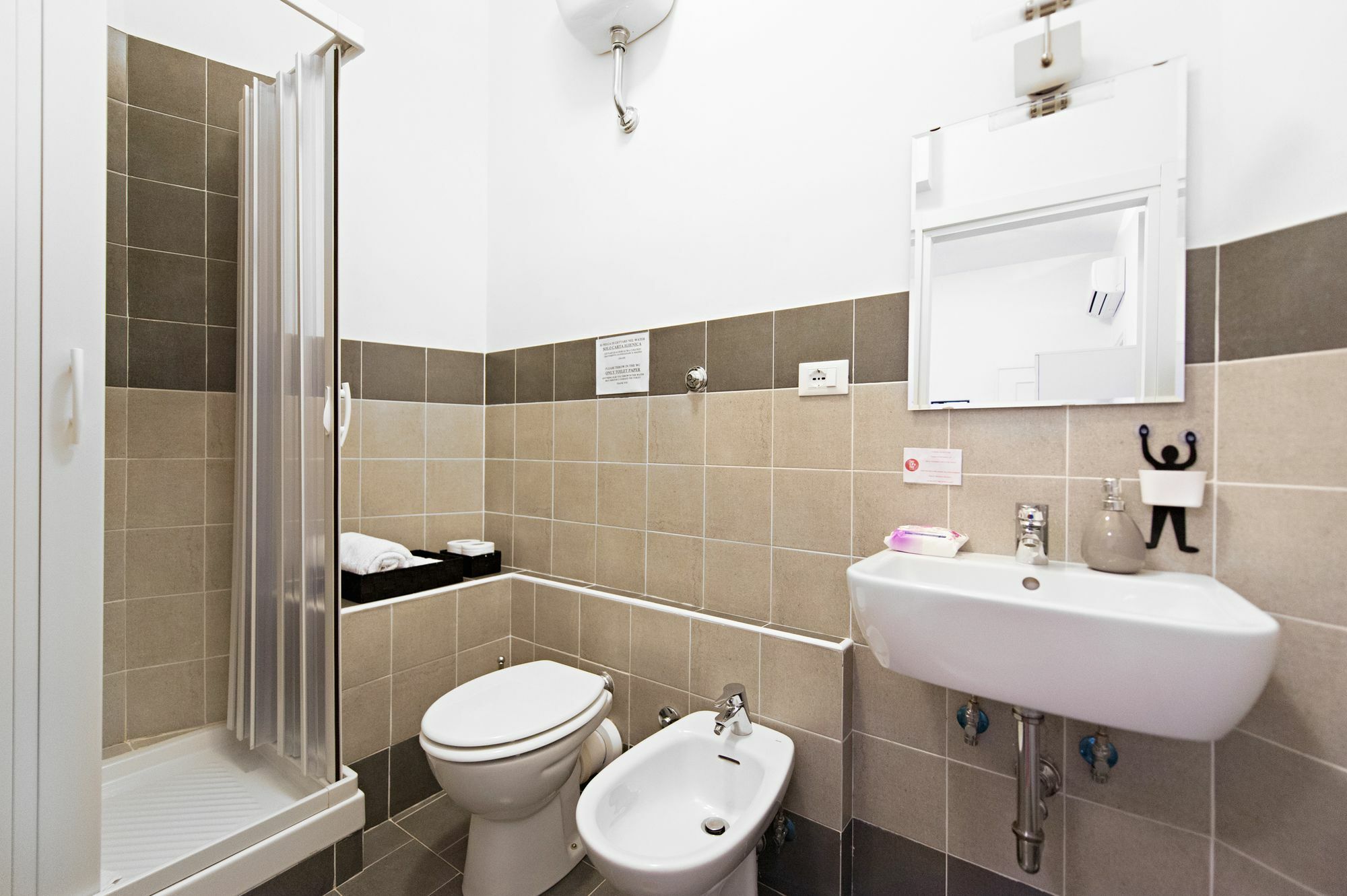 Take It Easy Roma Guest House Exterior foto